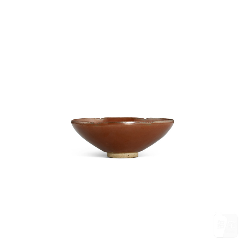 A Dangyangyu persimmon-glazed tea bowl, Song dynasty | 宋 當陽峪窰柿釉葵口盌 - 图3